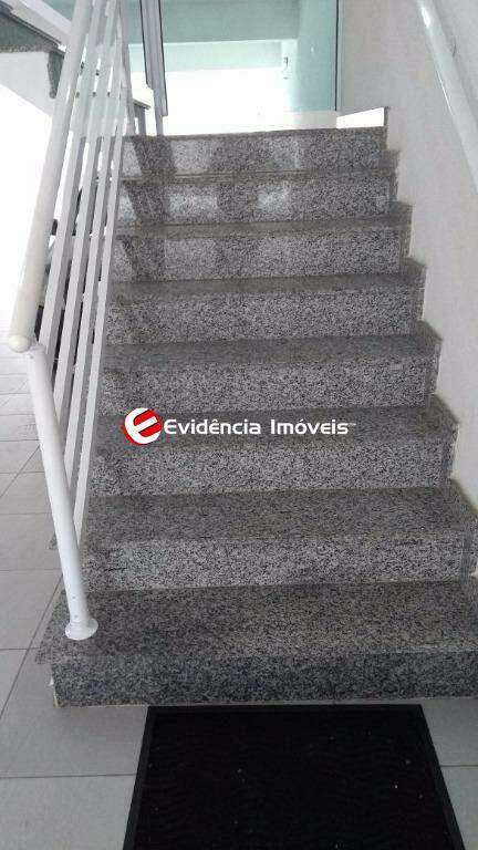 Apartamento para aluguel no Vila Valparaíso: 