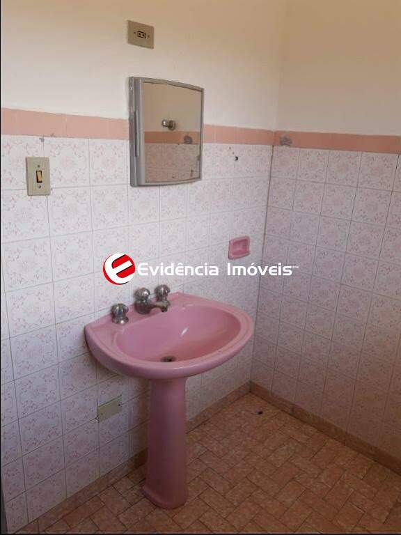 Casa para aluguel no Vila Bela Vista: 