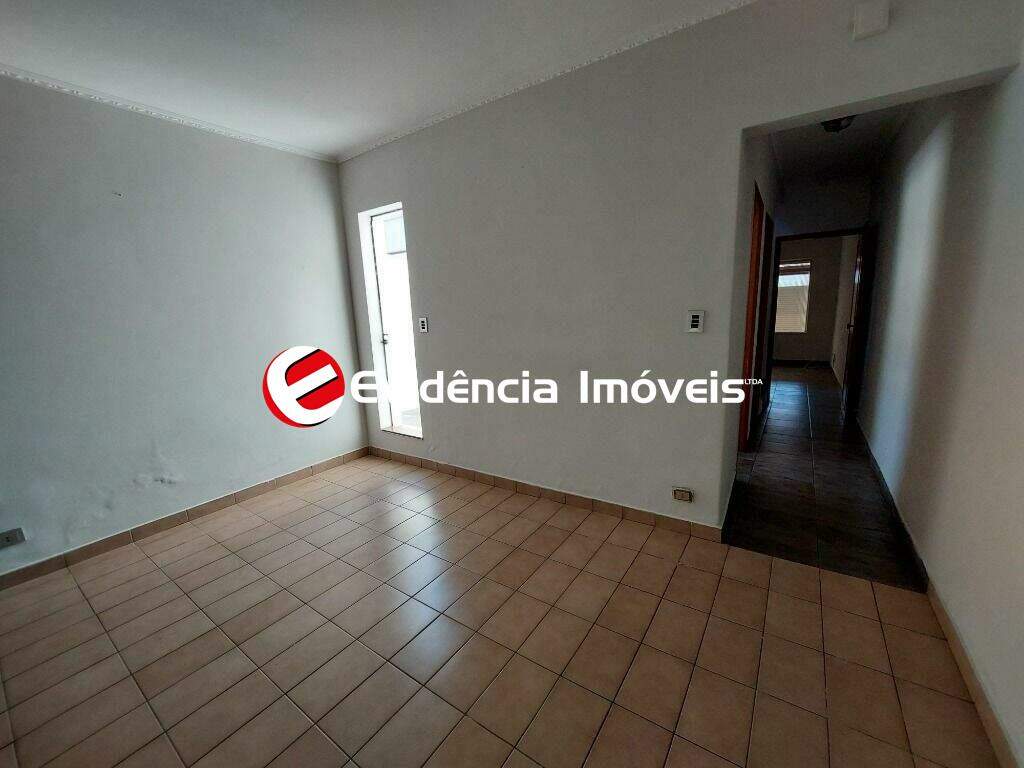Sobrado para aluguel no Vila Scarpelli: 