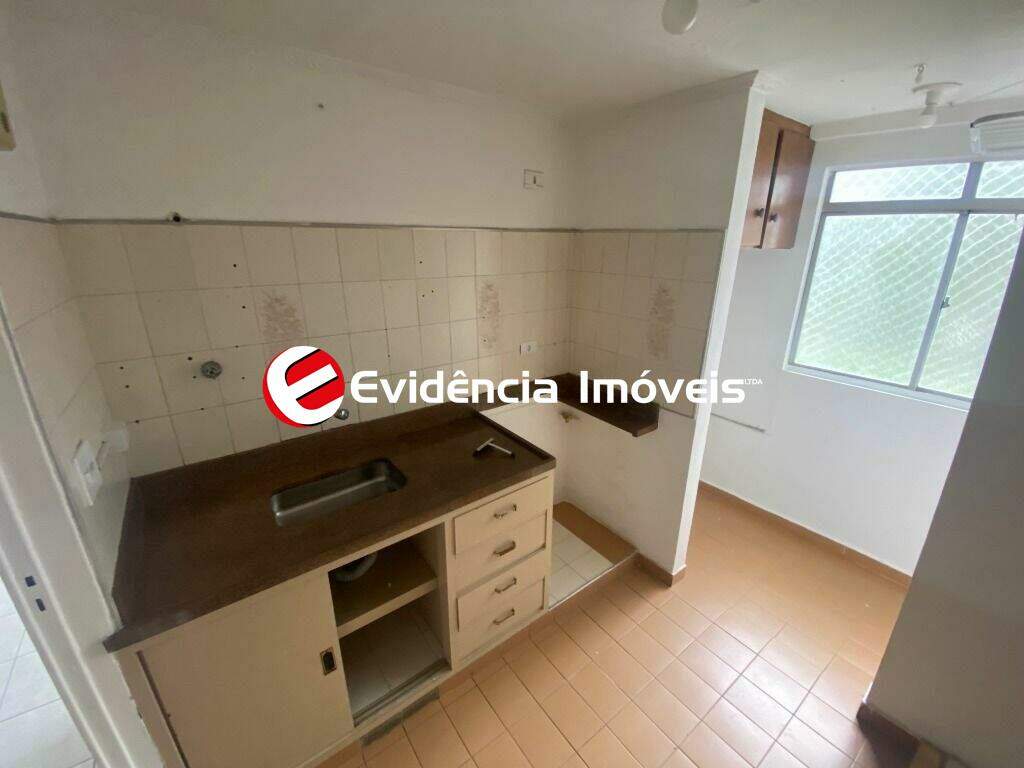 Apartamento para aluguel no Santa Terezinha: 
