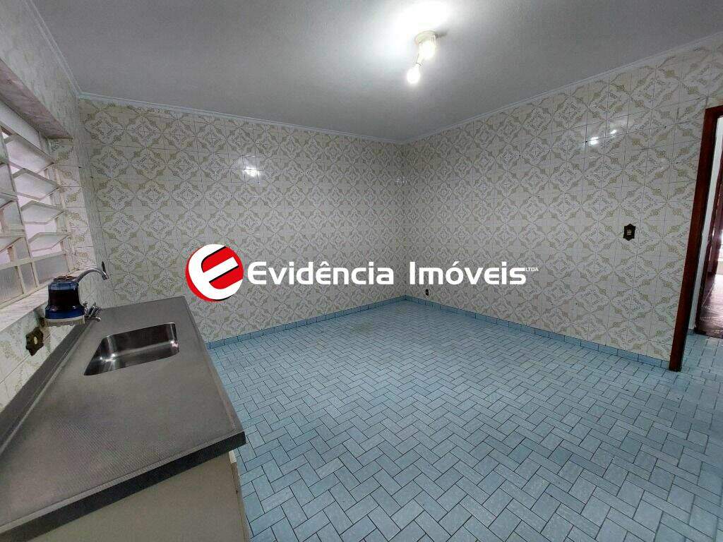 Sobrado para aluguel no Vila Eldízia: 