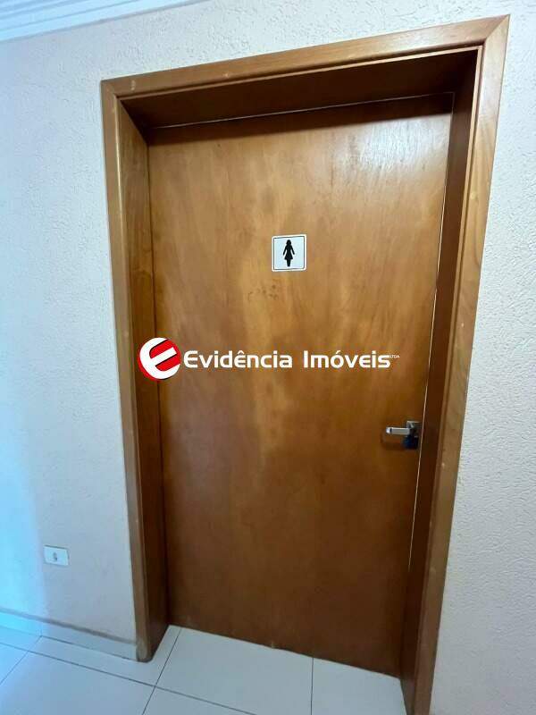 Sala para aluguel no Jardim: 