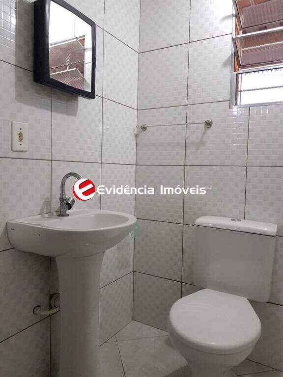 Casa para aluguel no Jardim Jamaica: 