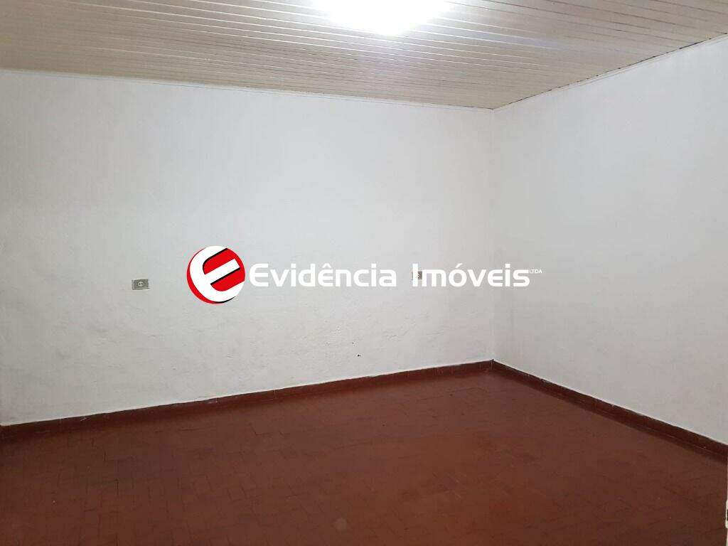 Casa para aluguel no Jardim Jamaica: 