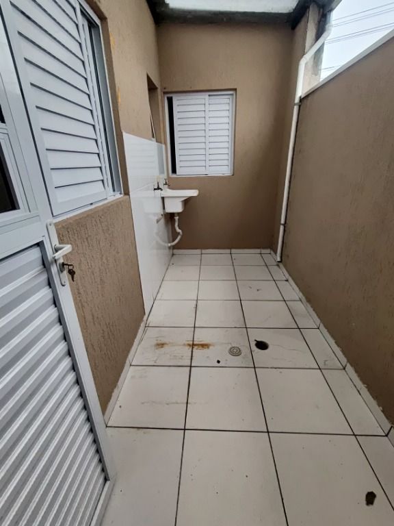 Apartamento para aluguel no Vila Scarpelli: 