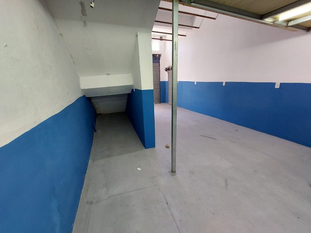 Salão para aluguel no Jardim do Estádio: 