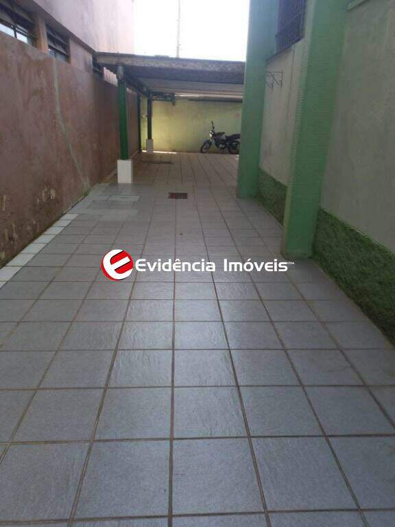 Salão para aluguel no Vila Scarpelli: 