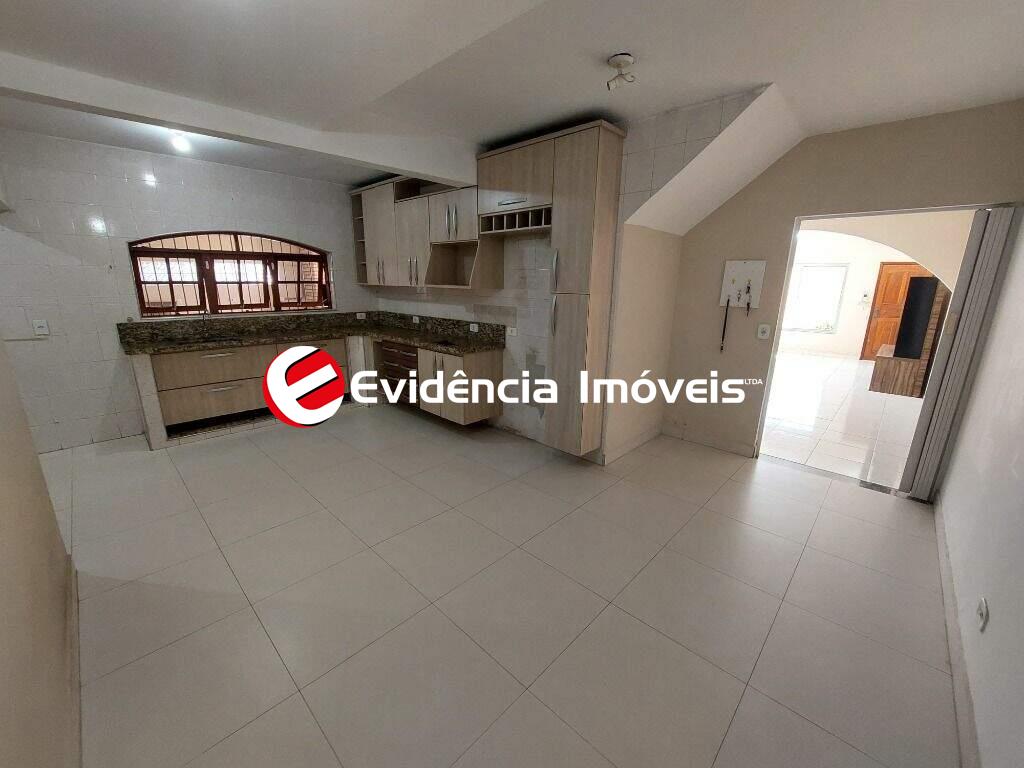 Sobrado para aluguel no Vila Scarpelli: 