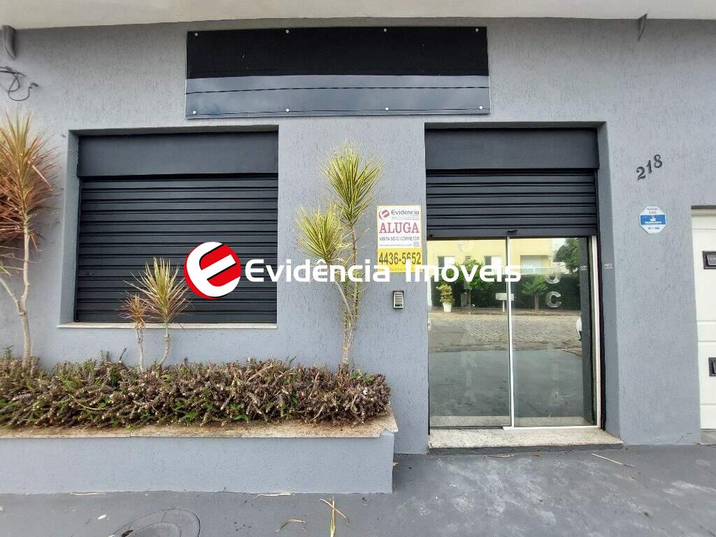 Salão para aluguel no Vila Scarpelli: 