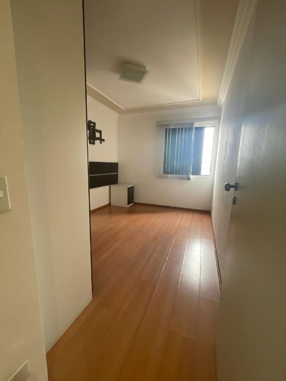 Apartamento para aluguel no Vila Scarpelli: 