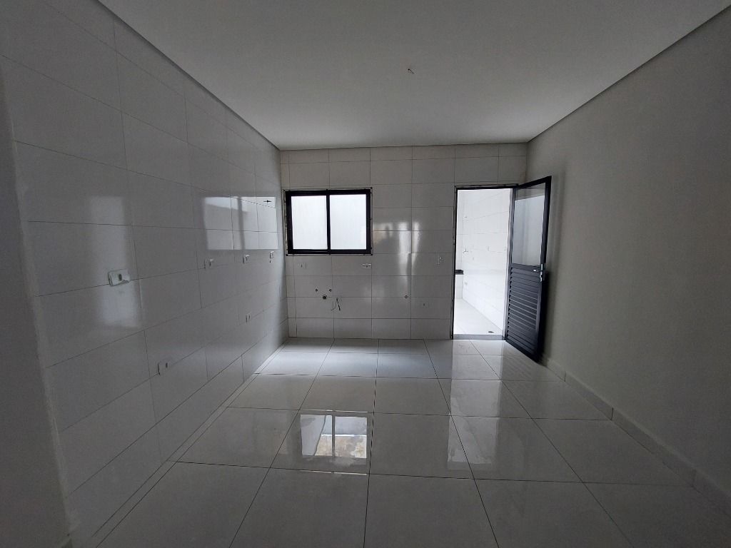 Sobrado para aluguel no Jardim Stella: 