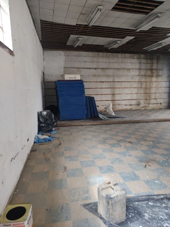 Galpão para aluguel no Fundação: 