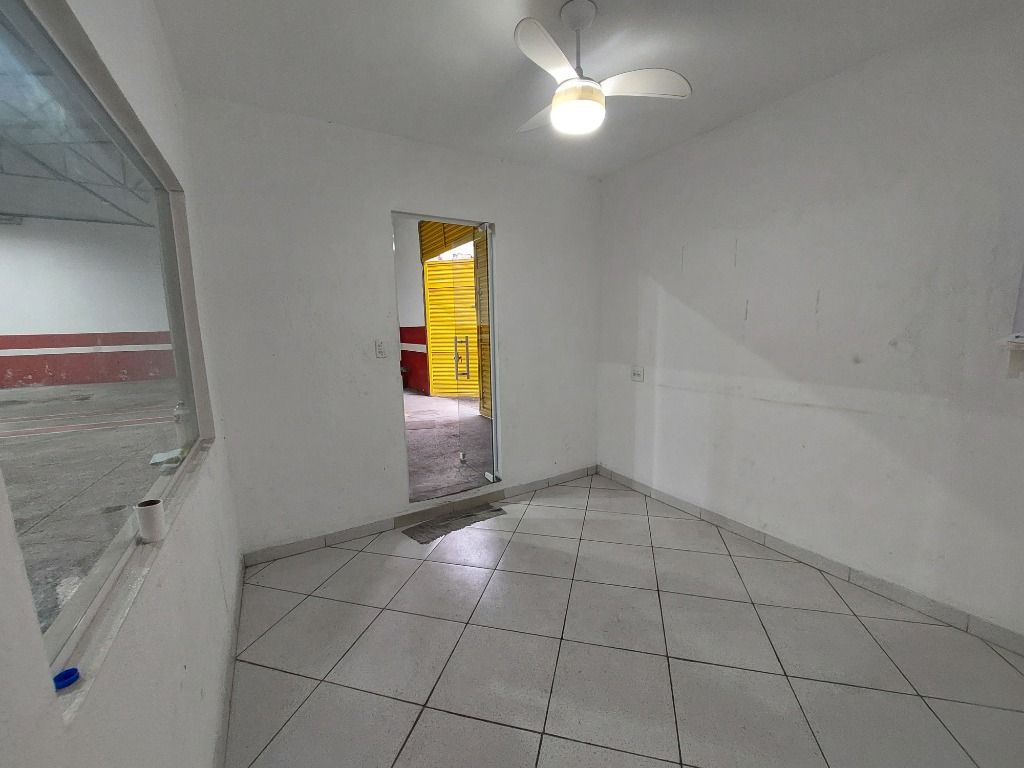 Galpão para aluguel no Vila Pires: 