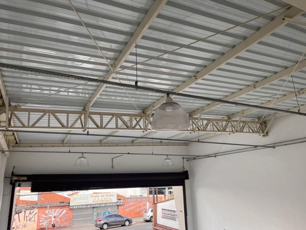 Salão para aluguel no Jardim do Estádio: 