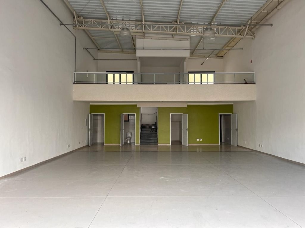 Salão para aluguel no Jardim do Estádio: 