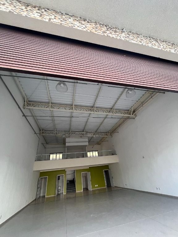 Salão para aluguel no Jardim do Estádio: 