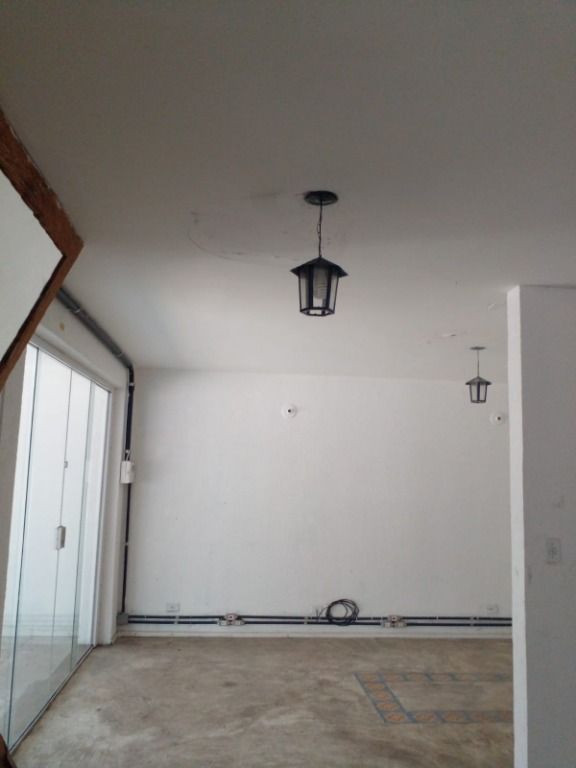 Sobrado para aluguel no Nova Petrópolis: 