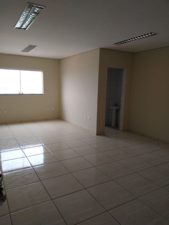 Sala para aluguel no Jardim do Estádio: 