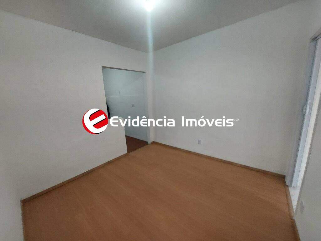 Kitnet para aluguel no Vila Scarpelli: 