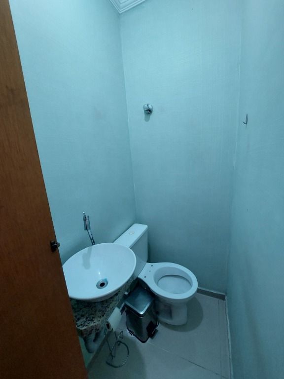 Sobrado para aluguel no Vila Floresta: 