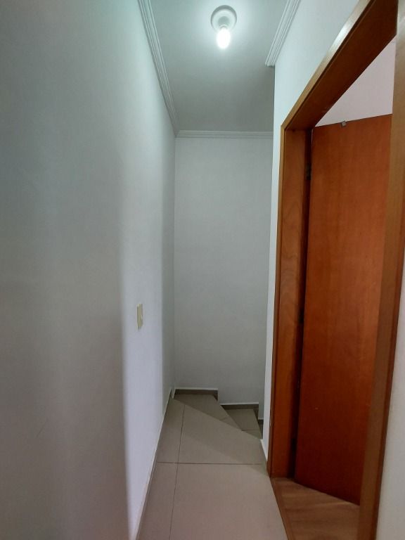 Sobrado para aluguel no Vila Floresta: 