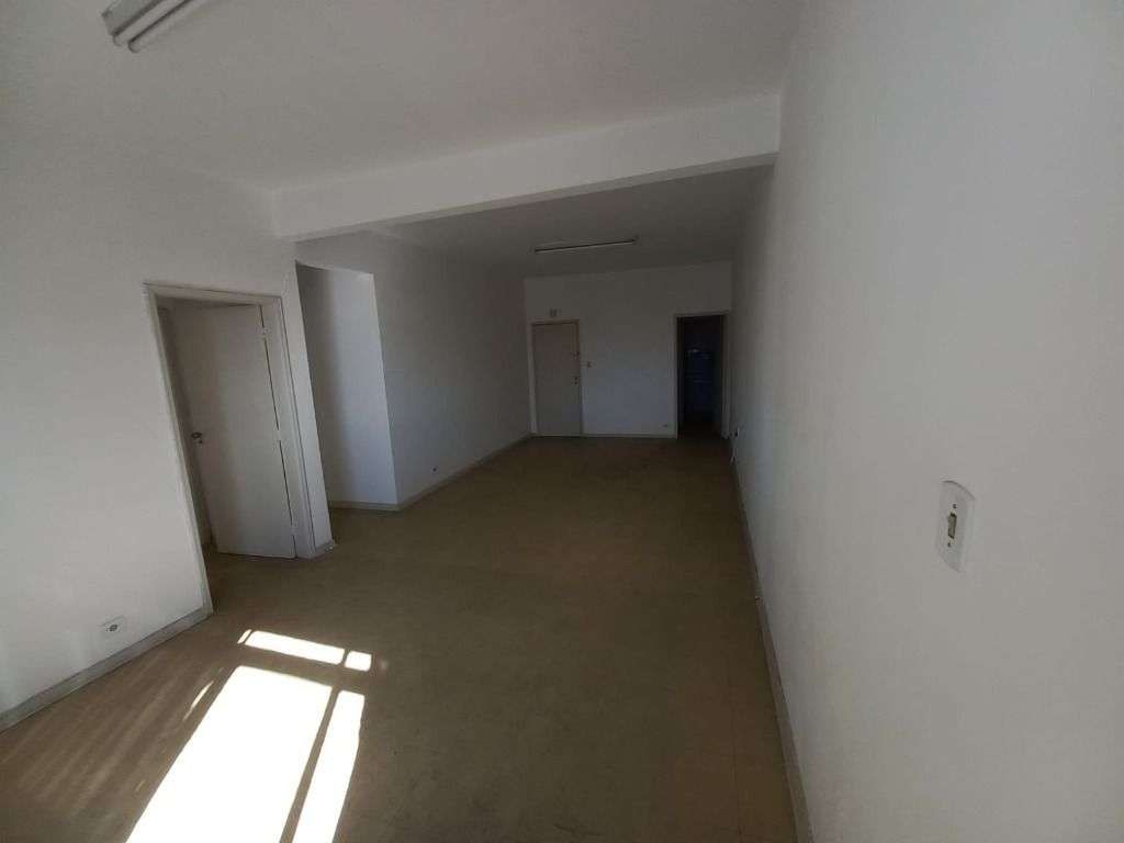 Sala para aluguel no Centro: 