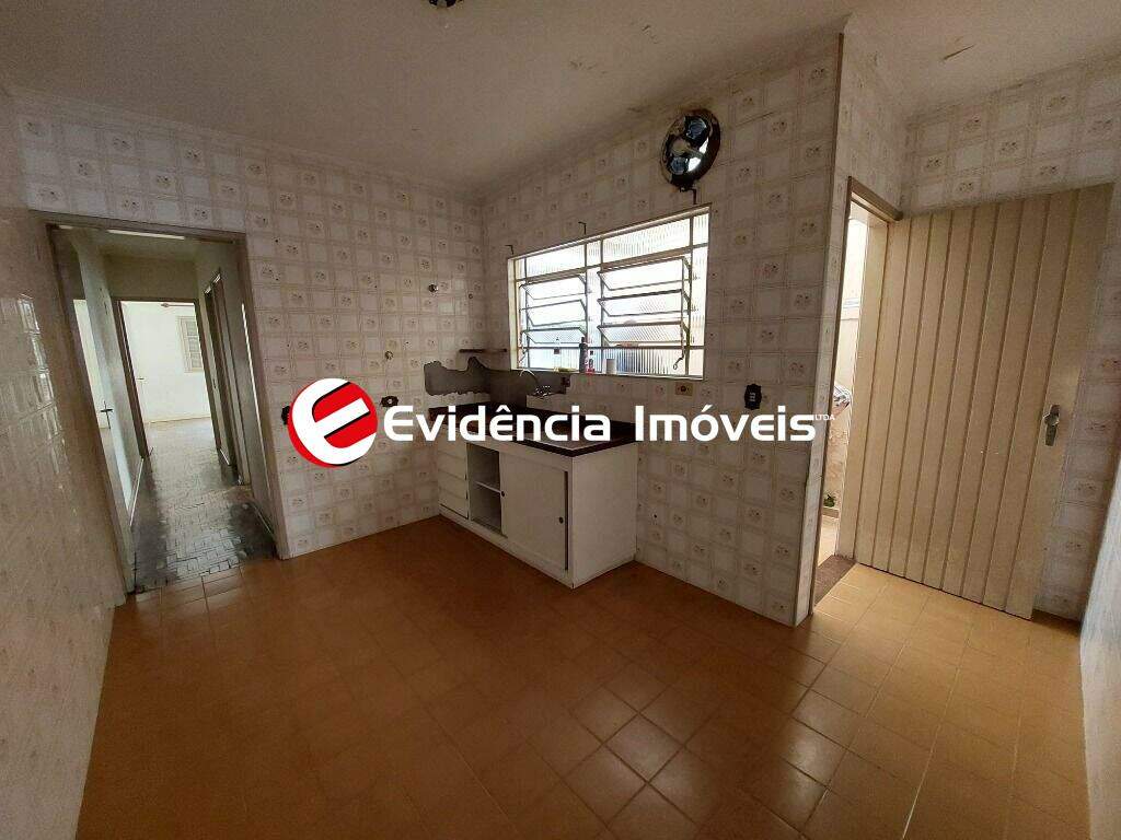 Casa para aluguel no Jardim Pilar: 