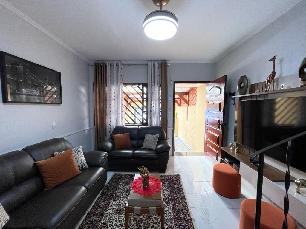 Sobrado para aluguel no Vila Bastos: 