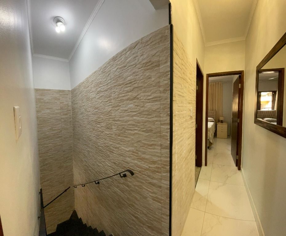 Sobrado para aluguel no Vila Bastos: 