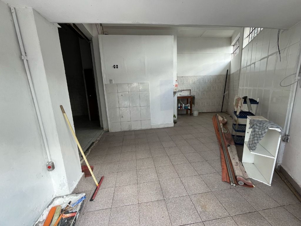 Salão para aluguel no Baeta Neves: 