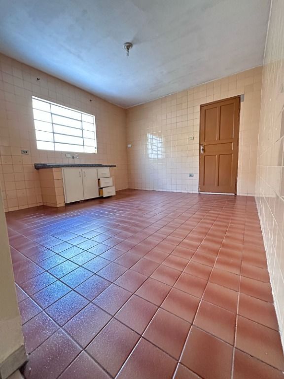 Casa para aluguel no Vila Valparaíso: 