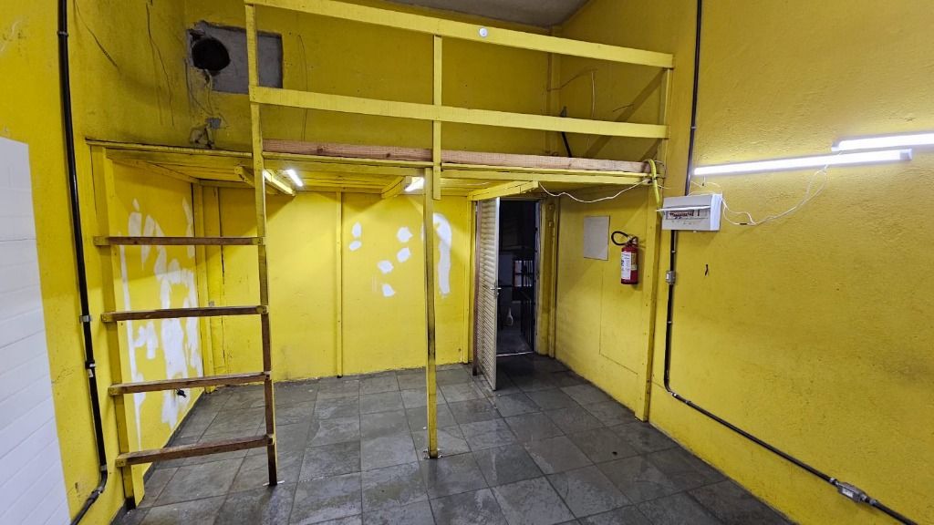 Salão para aluguel no Vila Valparaíso: 