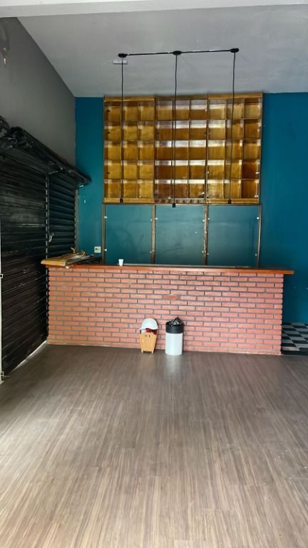 Salão para aluguel no Vila Valparaíso: 