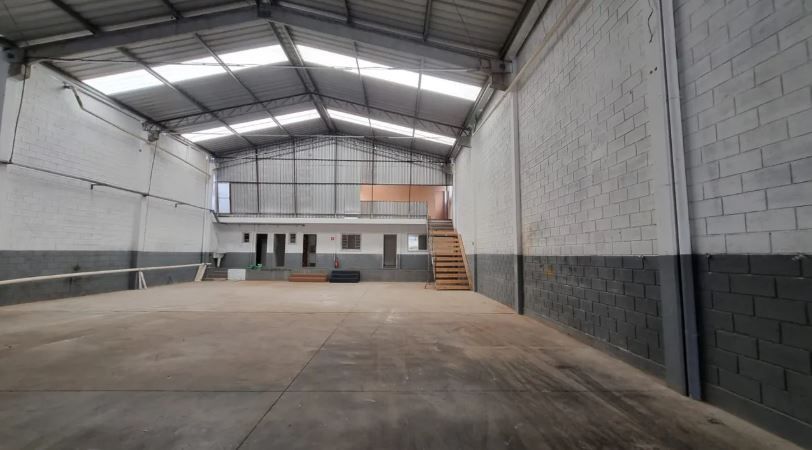 Galpão para aluguel no Vila Lucinda: 