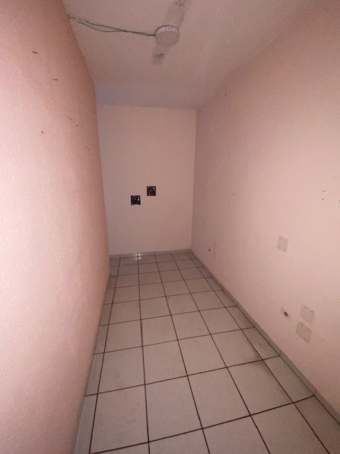 Sala para aluguel no Centro: 