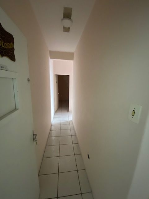 Sala para aluguel no Centro: 