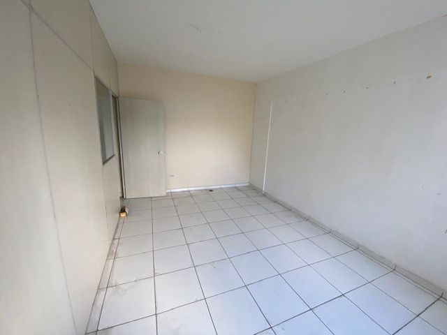 Sala para aluguel no Centro: 