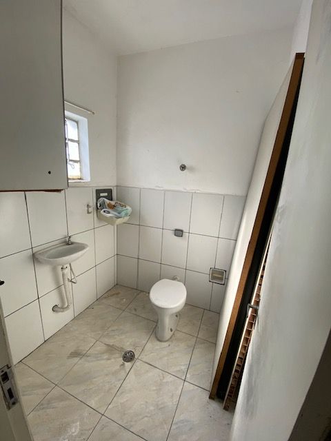 Sala para aluguel no Centro: 