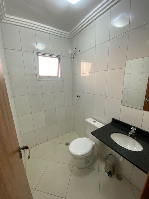 Cobertura para aluguel no Vila Eldízia: 