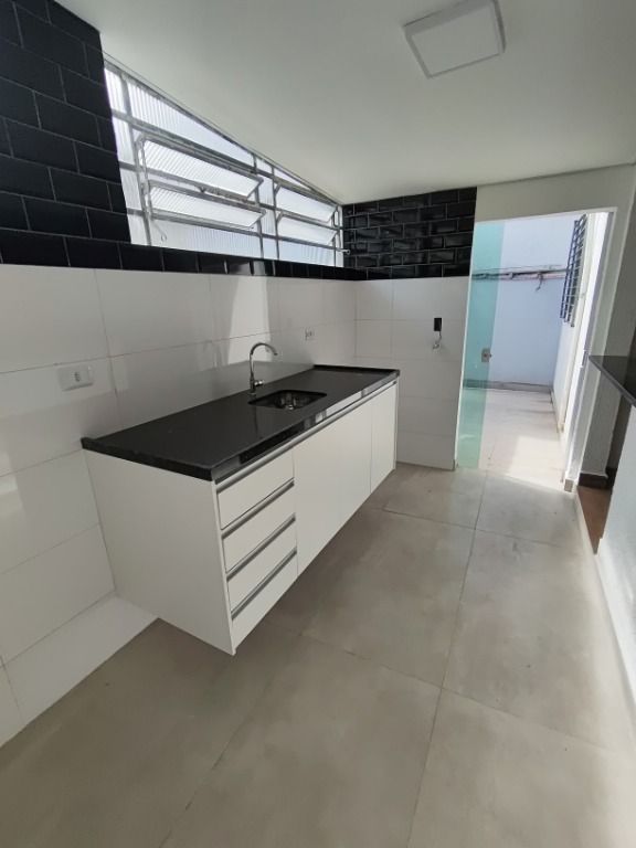 Casa para aluguel no Vila Scarpelli: 