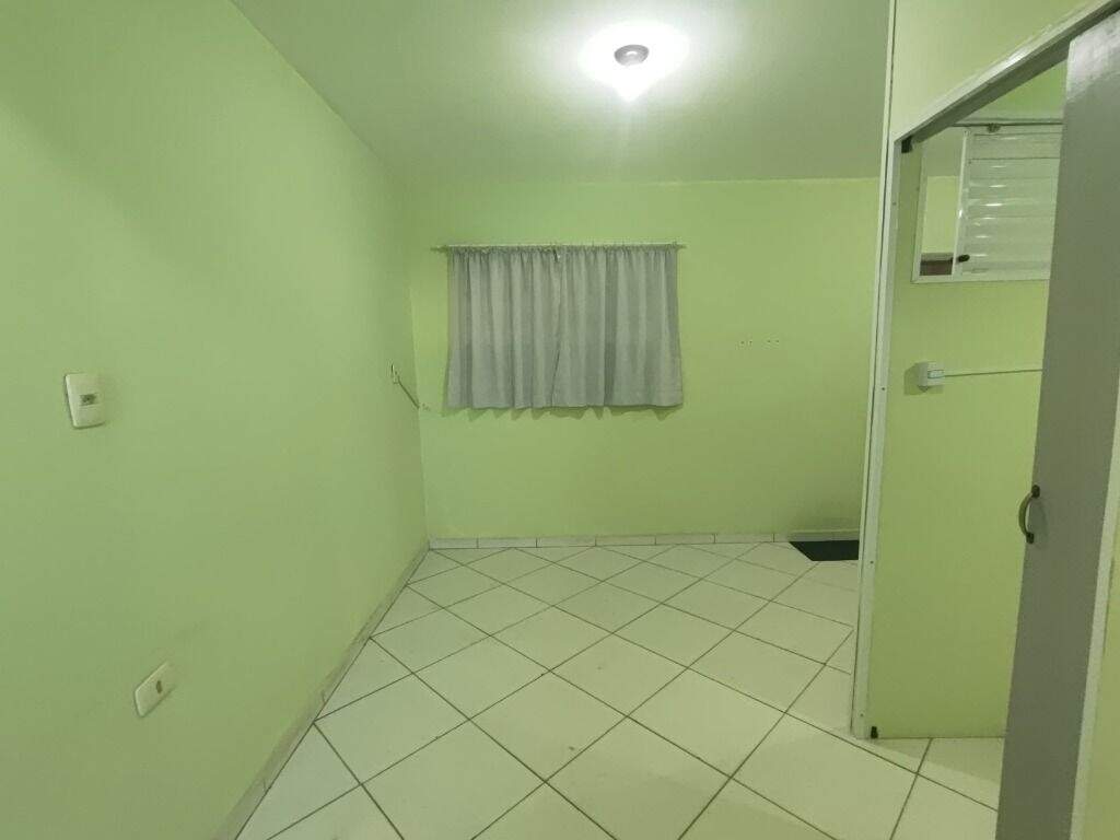 Kitnet para aluguel no Paraíso: 