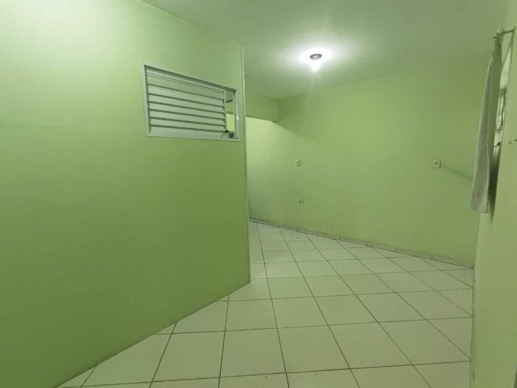 Kitnet para aluguel no Paraíso: 