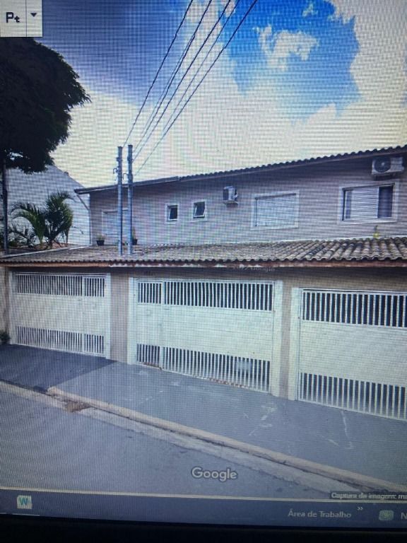 Sobrado para aluguel no Jardim Santo Antônio: 