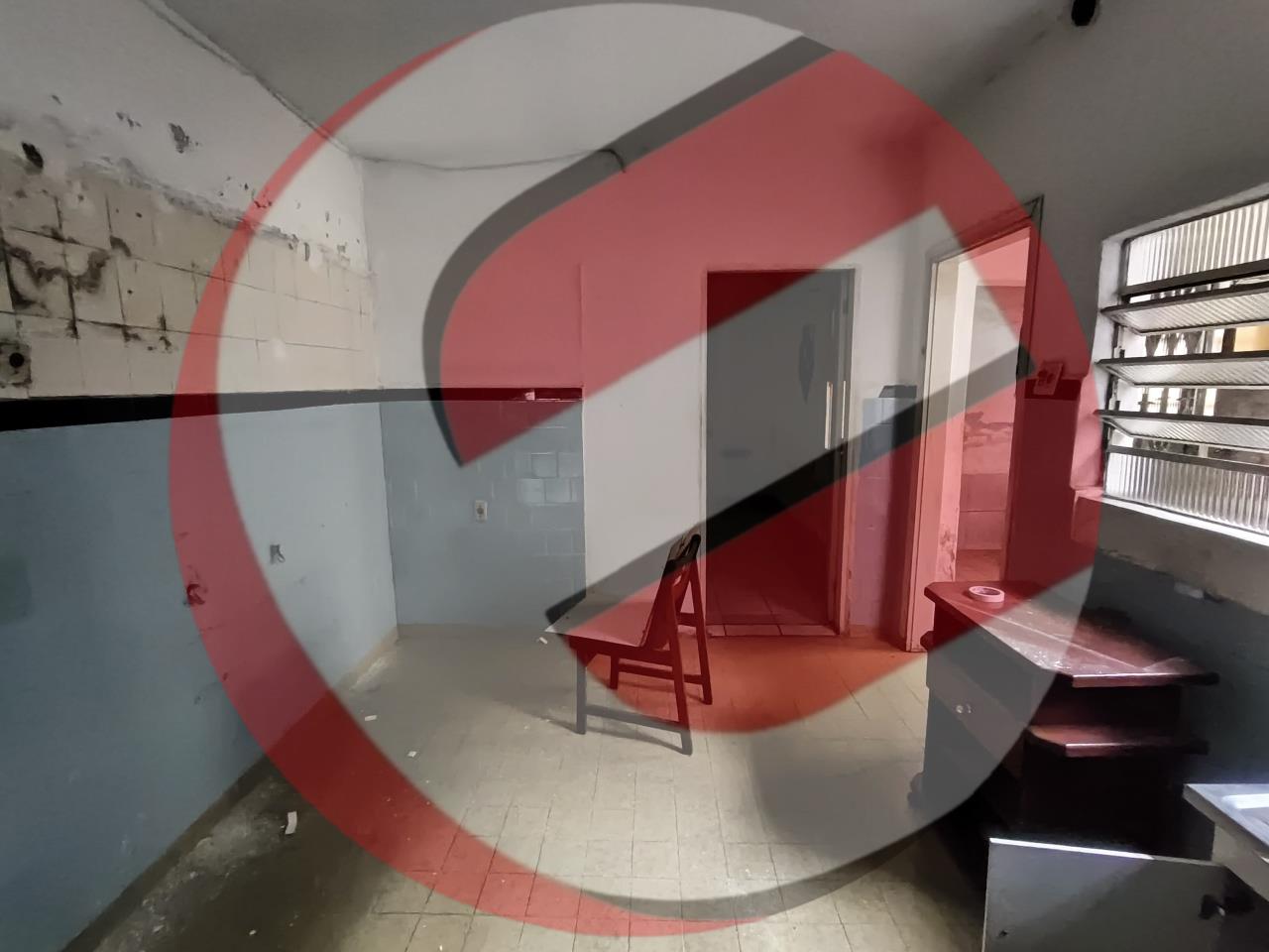 Sobrado à venda no Vila Scarpelli: Cozinha 1° piso