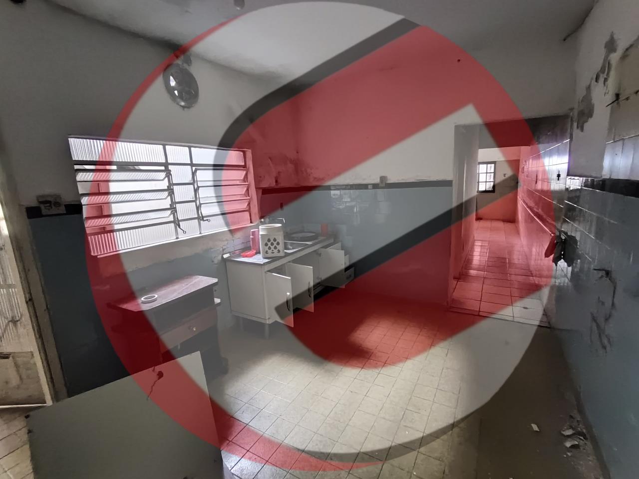 Sobrado à venda no Vila Scarpelli: Cozinha 1° piso