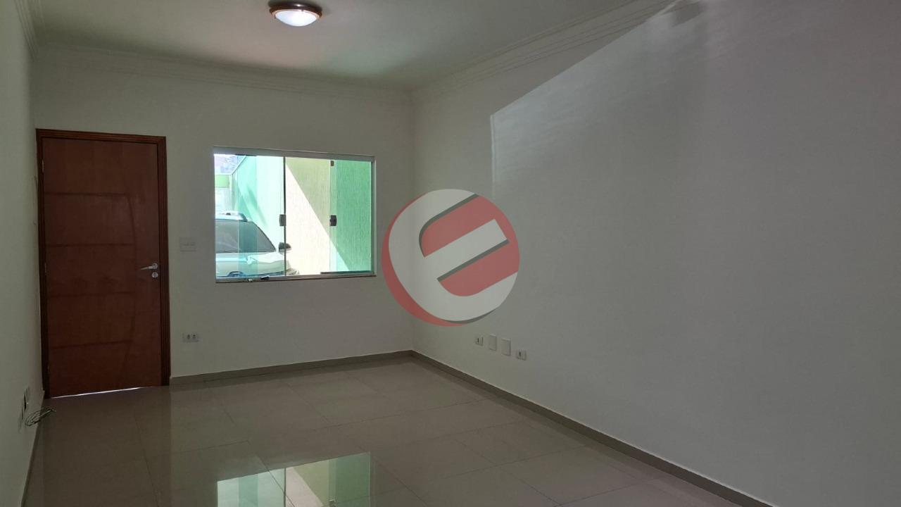 Sobrado à venda no Vila Scarpelli: 