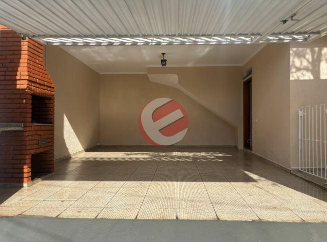 Sobrado à venda no Vila Linda: 