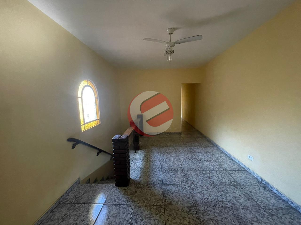 Casa à venda no Jardim Irene: Sala de estar