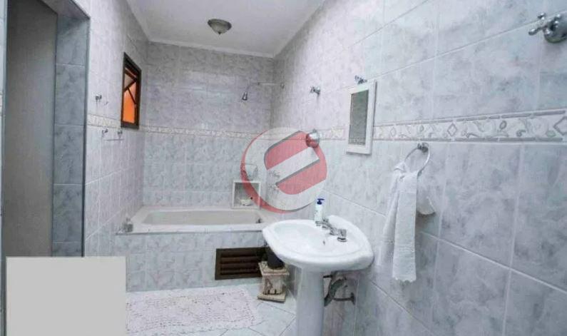 Sobrado para aluguel no Anchieta: 