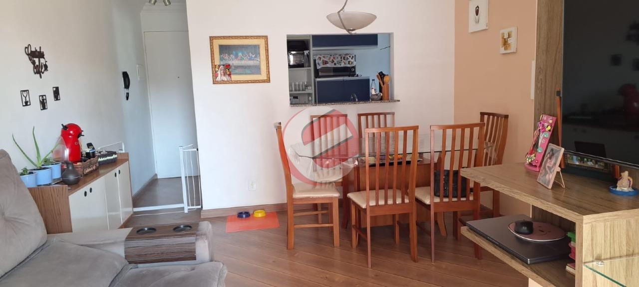 Apartamento à venda no Baeta Neves: 